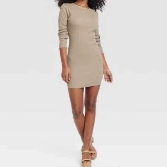 Universal Thread Dresses & Skirts - Universal Thread Womens Sz Sm Long Sleeve Mini Rib-Knit Bodycon Dress
